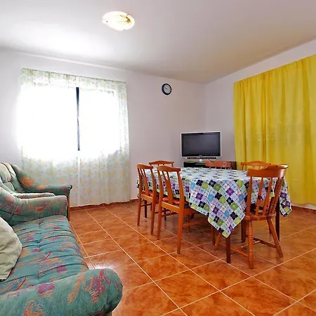 Villa 998